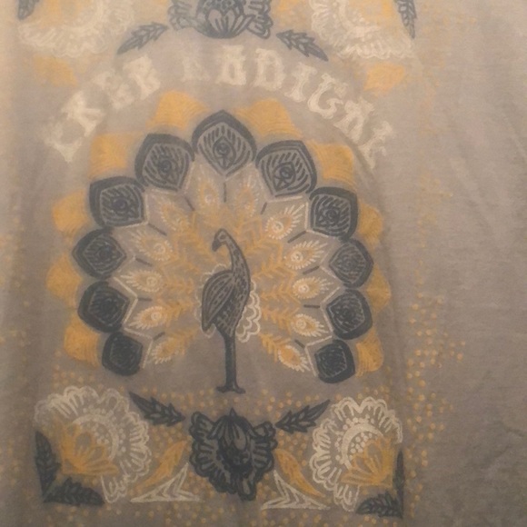 dazey la Tops - NWOT Dazey LA tee free radical peacock m/l